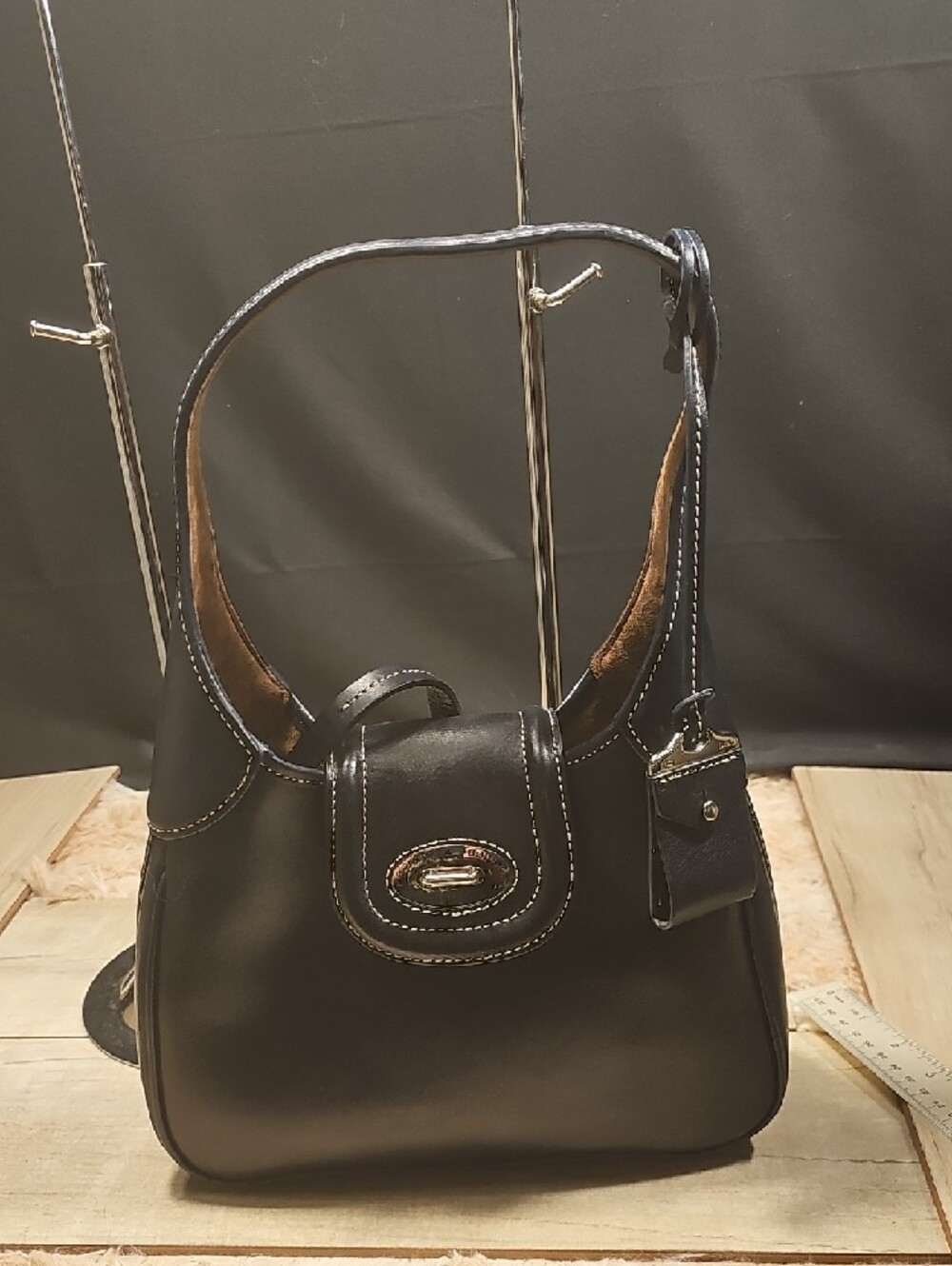 Dooney & Bourke Black Leather Men’s Shoulder Bag with Silver Plaque